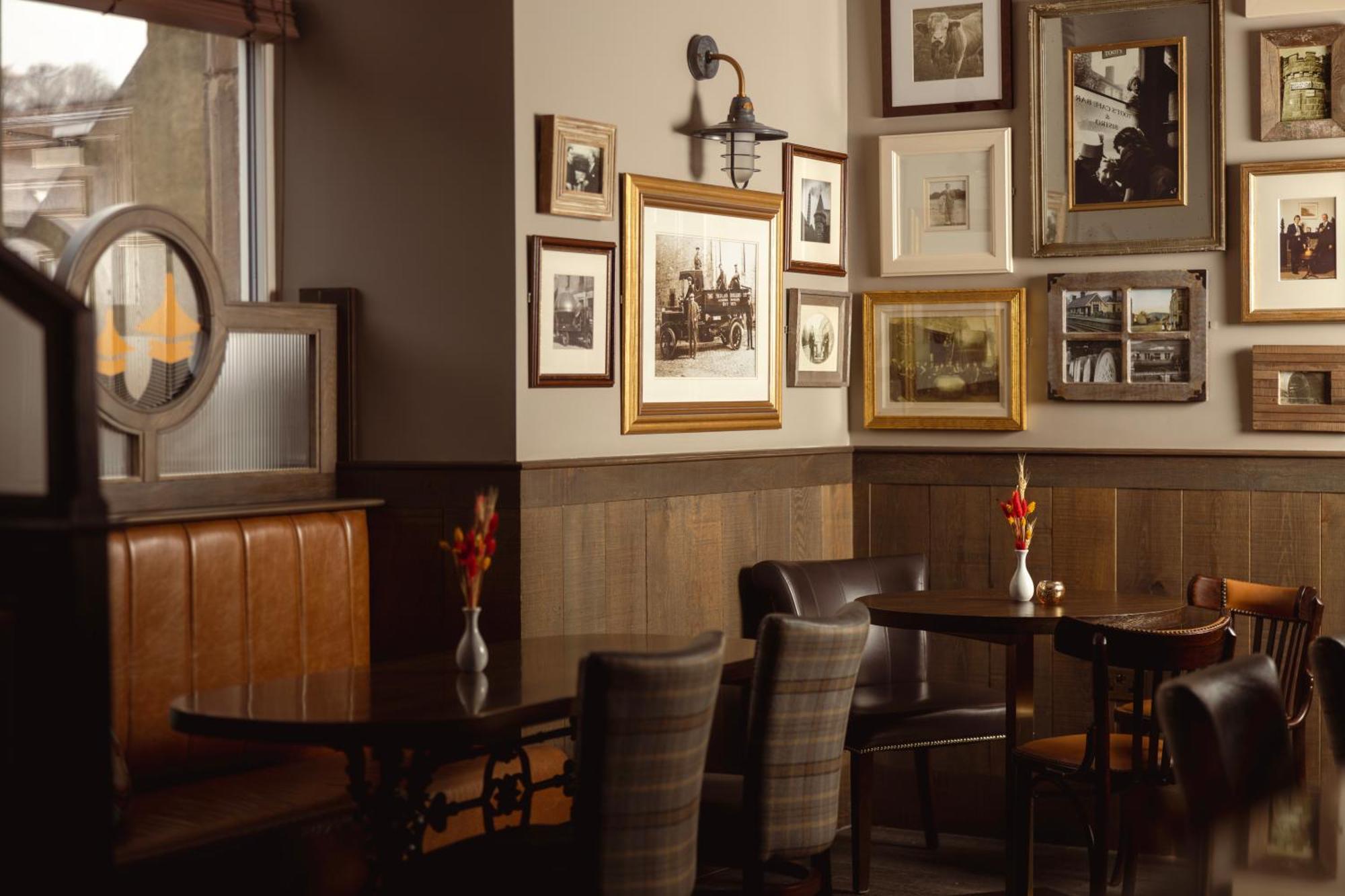 Rothes The Station Hotel מראה חיצוני תמונה